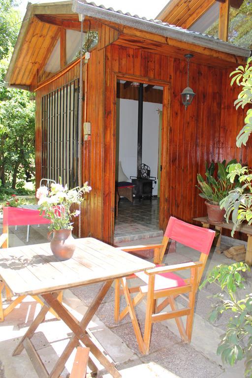イスラ・デ・マイポ Alojamiento Rural Casa Quinta Peumayenゲストハウス エクステリア 写真